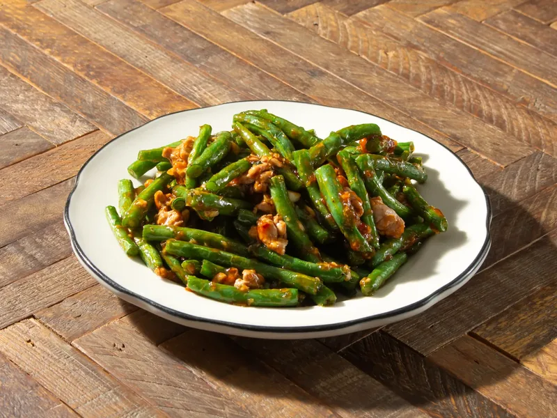 String Beans with Garlic Sauce